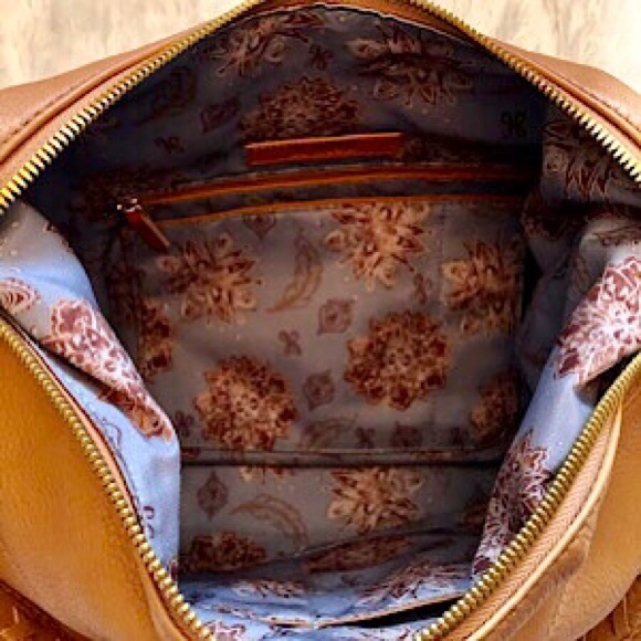 “NEW” HOBO Entwine Bag - Picture 10 of 13